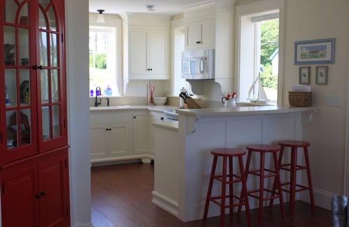 Mid-Coast and Islands House | Spacious Cottage Perfect for a Peaceful and Quiet stay on the Ocean with Beach