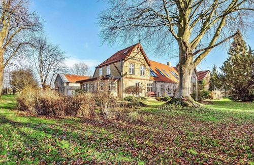 Sønderborg House | Spacious Cottage Retreat in Sonderborg-By Traum