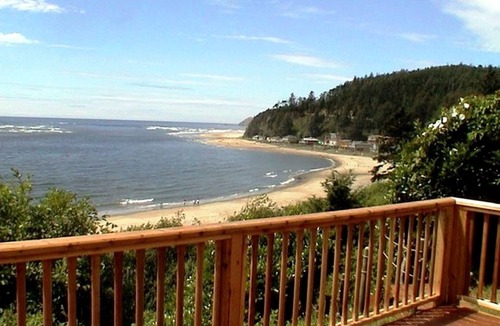 Netarts Cottage | Spacious Cottage Rental with Ocean Views in Netarts, Oregon