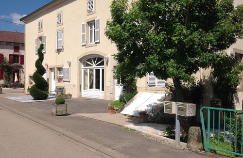 Bocquegney Cottage | Spacious cottage with pool and terrace in village