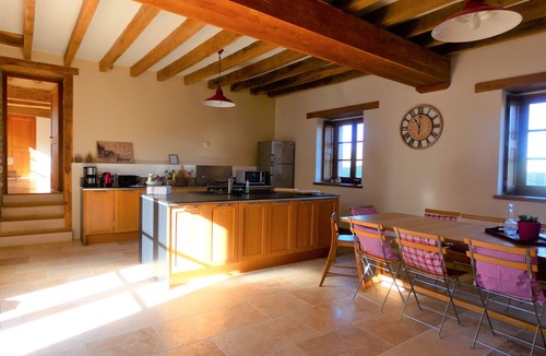 Preaux House | Spacious Country House with Private Terrace, Shared Garden, and Wi-Fi
