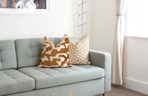 Covent Garden Apartment | Spacious Covent Garden Getaway