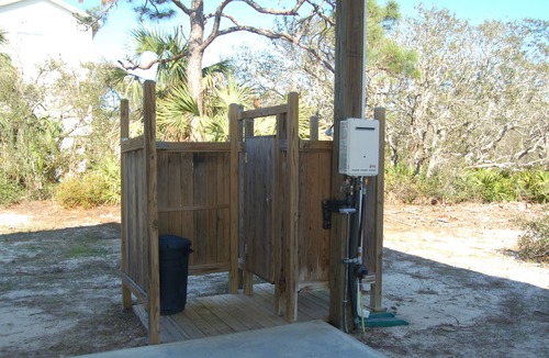 Indian Pass House | SPACIOUS COVERED RV LOT WITH A LARGE CONCRETE PAD