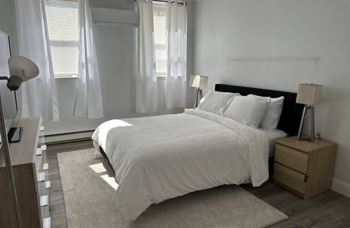 West Hartford Apartment | Spacious Cozy 1BR Apartment