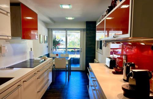 San Sebastian Apartment | Spacious cozy apartment with easy and free parking