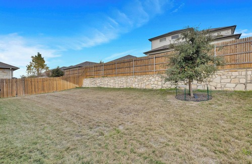 McNeil House | Spacious Cozy Austin Home with Pool Access