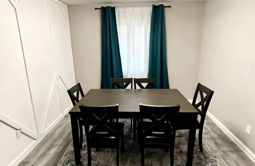 Ederville House | Spacious/Cozy home in Fort Worth!