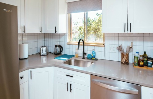 Arvada House | Spacious & Cozy Home near Olde Town Arvada