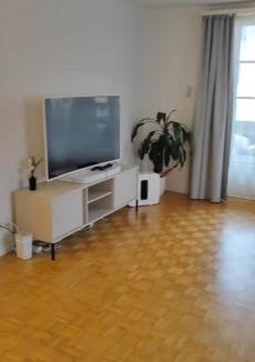 Zell House | Spacious Cozy House for Groups & Families 2 Floors & free parking