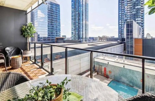 Downtown Montreal Condo | Spacious Cozy & LuxuriousnCondo, 2 bed 2 bath