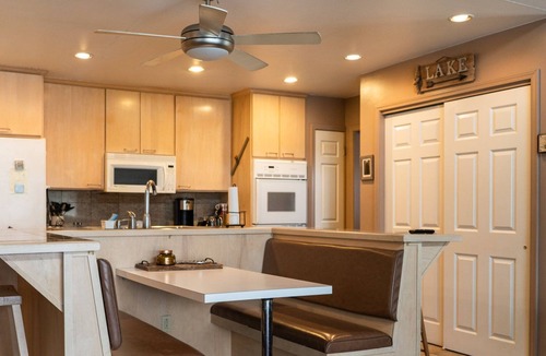 Wolcott House | Spacious, Cozy Waterfront Property on Port Bay, NY
