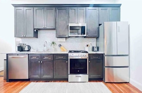 Cedar Park Apartment | Spacious & Cozy with luxury furnitures/1 King+2 Queen/-University City