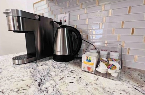 Cedar Park Apartment | Spacious & Cozy with luxury furnitures/1 King+2 Queen/-University City