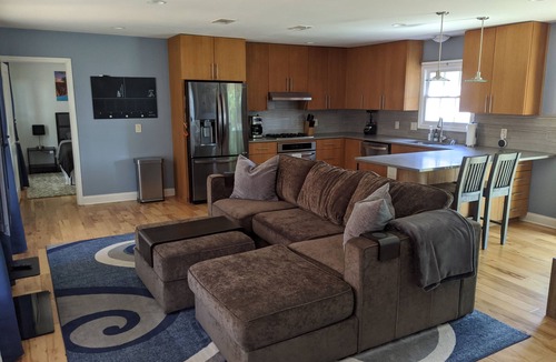 Crestview House | Spacious Crestview House close to everything!