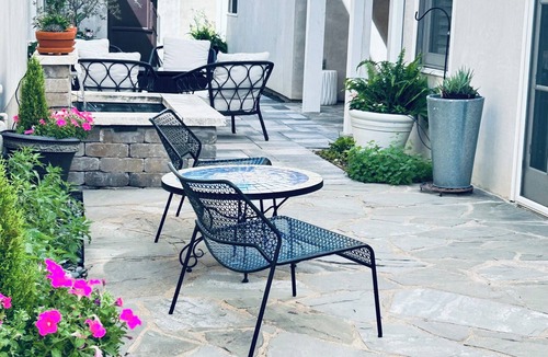 Monticello House | Spacious Cultural District Home + Garage; Walk to Museums, Dining, Dickies Arena