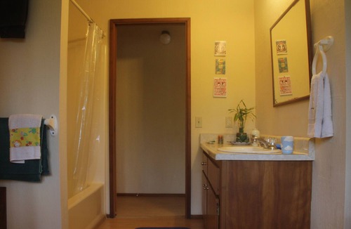 Keaau House | Spacious, Custom, Fully Equipped, Centrally Located For East Hawaii Sights