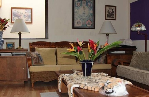 Keaau House | Spacious, Custom, Fully Equipped, Centrally Located For East Hawaii Sights