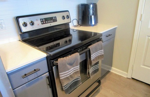 Far North Dallas Apartment | Spacious Dallas Apartment with City Views