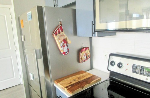 Far North Dallas Apartment | Spacious Dallas Apartment with City Views