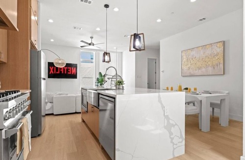 Cityplace House | Spacious Dallas Townhome with Rooftop Terrace & BBQ