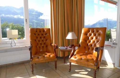 Wilen Villa | spacious detached villa with large garden above the Lake of Sarnen