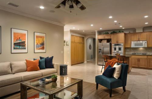 Placentia House | Spacious Disney Retreat with Pool Table Fire Pit
