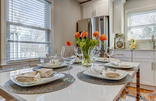 Princeton Condo | Spacious Downtown 2BR w/Parking