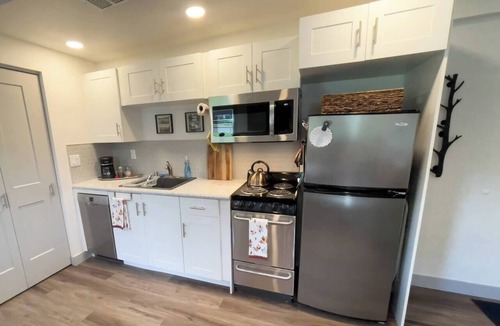 York Apartment | Spacious Downtown Studio | A+ Location | Near WWU