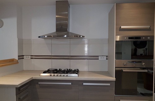 Murviel-les-Beziers House | Spacious duplex historic center