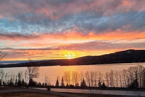 Eagle Lake House | Spacious Eagle Lake Home w/Fireplace & Deck