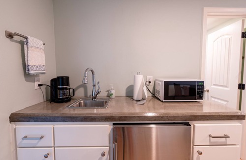 Eden Isle House | Spacious Eden Isle Retreat | Sleeps 12 | Pool Table | Deck | Near Marina