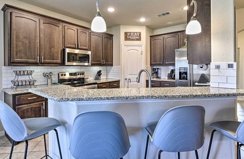 Ennis House | Spacious Ennis Home w/ Huge Family Backyard!