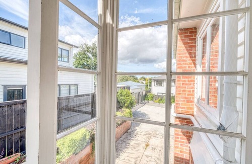 Epsom House | Spacious Entire Home in Epsom