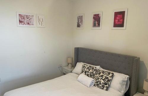 North End Apartment | Spacious Erith Apartment