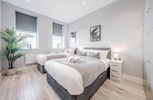 Coulsdon West Apartment | Spacious Family Apartment