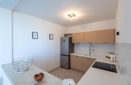 Cavtat Apartment | Spacious Family Apartment With Pool