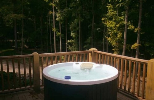 Hamilton Township Cabin | Spacious Family Cabin, Hot Tub & Pet Friendly!