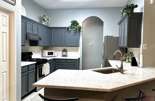 Grand Prairie House | Spacious Family-Friendly HousenFree cancelation.