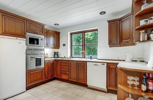 Stokkemarke House | Spacious family friendly cottage with pool, activity room and sauna.