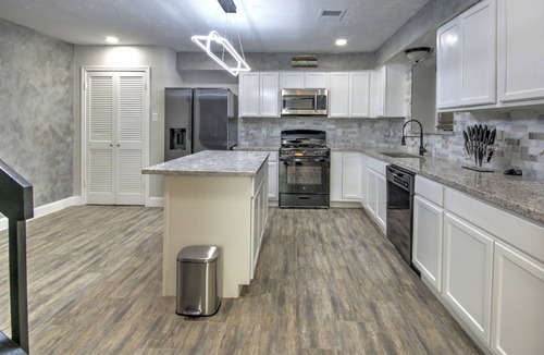 Meadows Place House | Spacious Family-Friendly 3BR Home w/Yard Near Richmond & Rosenberg