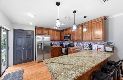 Rustic Oaks House | Spacious Family Home w/Pool -Close to Everything