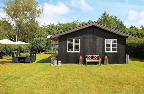 Roskilde Apartment | Spacious Family Home in Roskilde