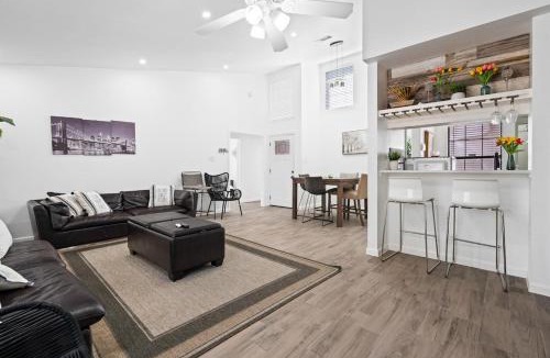 The Hermitage House | Spacious Family Home in Round Rock w Private Yard
