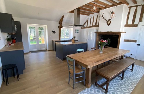 Loury Cottage | Spacious family home near Orleans, quiet with garden