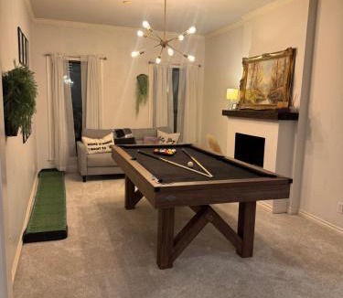 South Tulsa House | Spacious Family Home, pool, pool table, pets, 4bed