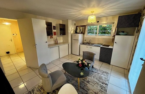 Bompas House | Spacious family home, private pool