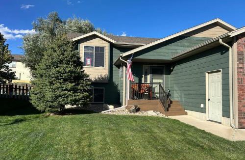 Rapid City House | Spacious Family Home with 2 King Suites