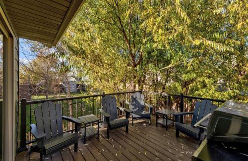 Rapid City House | Spacious Family Home with 2 King Suites
