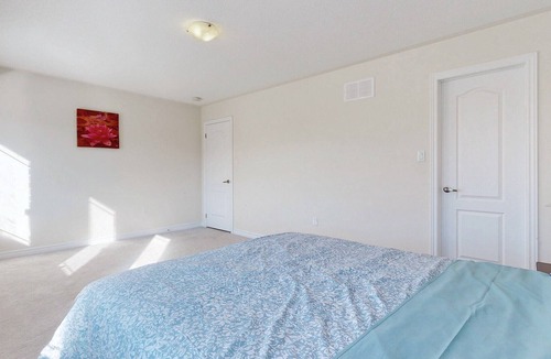 Beaverton House | Spacious family house near Simcoe Lake