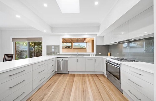 Officer House | Spacious Family Retreat